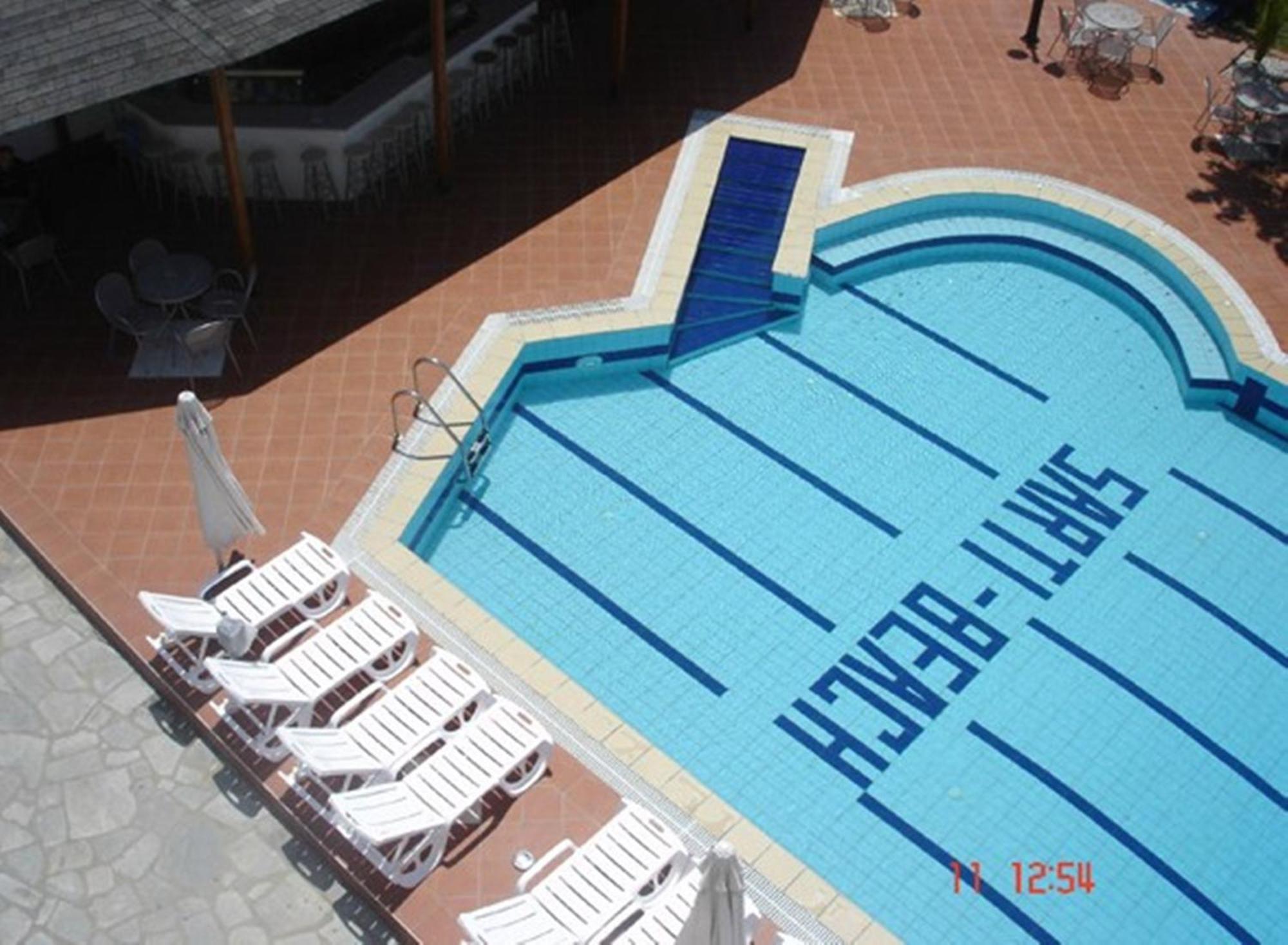 Hotel Sarti Beach エクステリア 写真